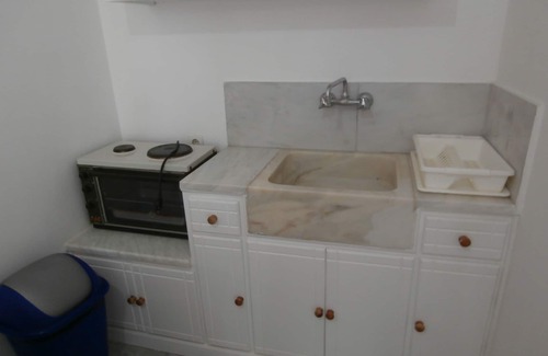 Kionia Hotel | Galini Bungalows