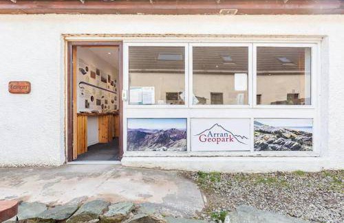 Lochranza Hostel | Hostel ∙ 4 guests