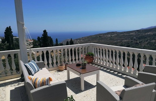 Apikia Hostel | Hostel ∙ 8 guests