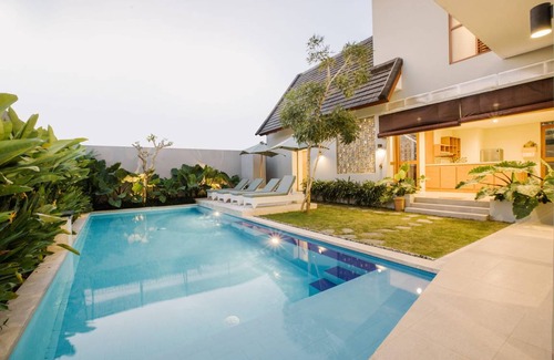 Batu Bolong Hostel | Hostel ∙ 8 guests