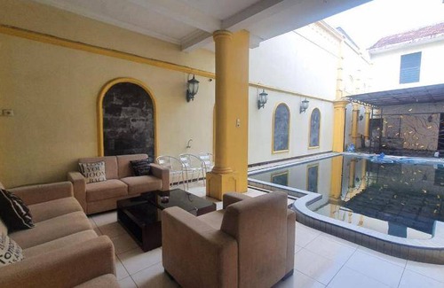 Jember Hotel | Hotel ∙ 2 guests
