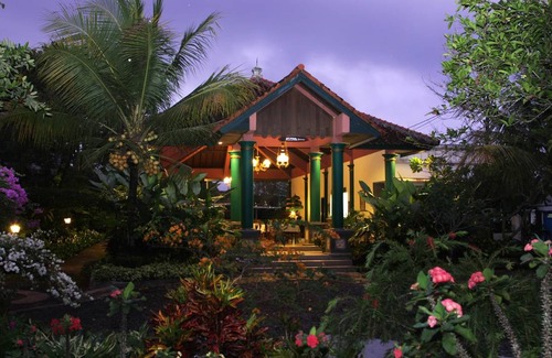 Kalibaru Hotel | Hotel ∙ 8 guests