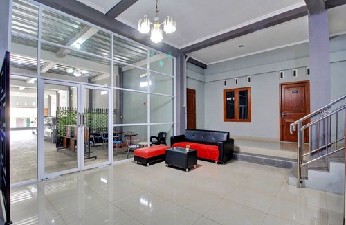 Hargomulyo Hotel | Hotel O Gm Guest House