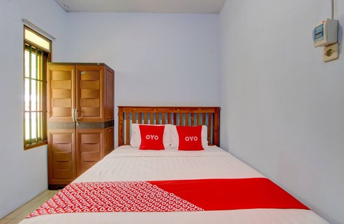 Surakarta Hotel | Hotel O Griya Kencana Asri Syariah