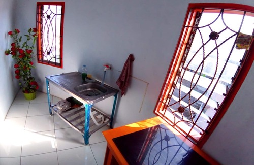 Dinoyo Hotel | Hotel O Kost Elisabeth Syariah