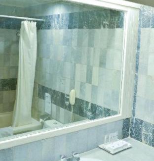 Astana Anyar Hotel | Hotel Savoy Homann