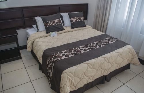 Guapiles Hotel | Hotel Suerre