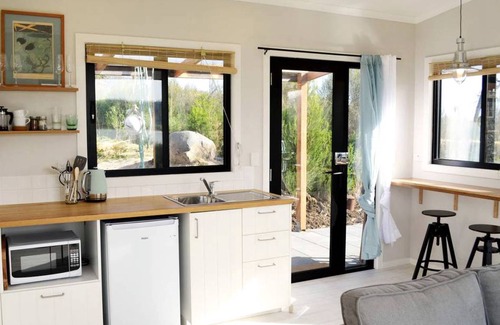 Dunalley House | House ∙ 1 bedroom ∙ 2 guests