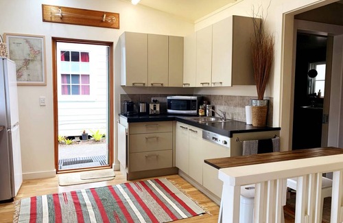 Russell House | House ∙ 1 bedroom ∙ 2 guests