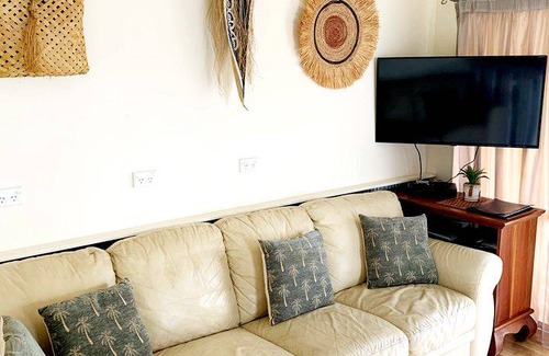 Russell House | House ∙ 1 bedroom ∙ 2 guests