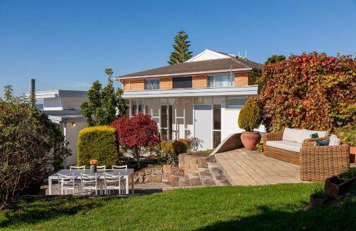 Sandy Bay House | House ∙ 4 bedrooms ∙ 8 guests