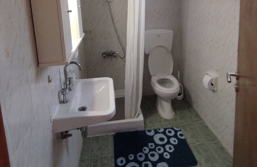 Kompi House | House Giannis Haikos Two minutes walk to the beach Peroulia
