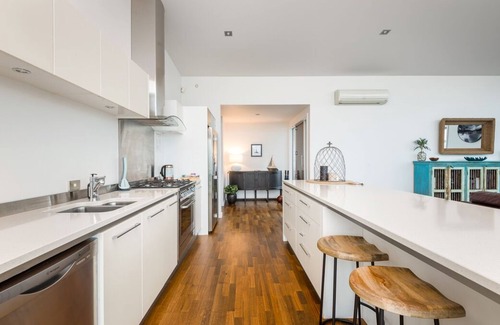 Akaroa House | Indulge in the cinema built for two, or a hot bath under the stars . Relax!