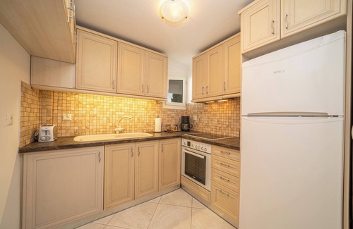 Kaligata Apartment | Irene Luxury Apartment, 10 min to Lassi & Argostoli