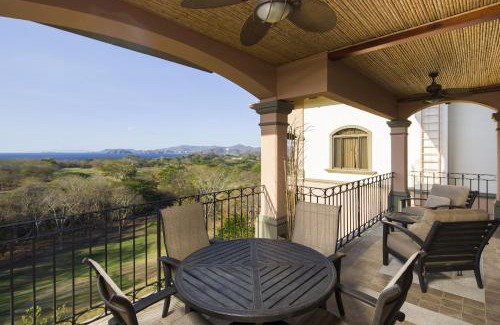 Playa Conchal House | Jobo 7 Luxury Penthouse - Reserva Conchal