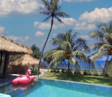 Senggigi Villa | Kamana Beach House