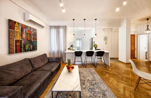 Athens City Centre Apartment | Kolonaki Square Executive Apartment