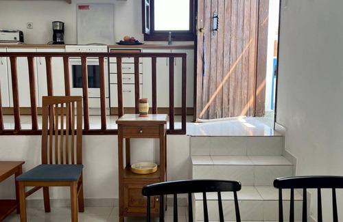 Sithonia Apartment | Komfortable holiday apartment with unique view, directly at the sea, Wifi, Ormos