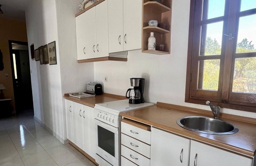 Sithonia Apartment | Komfortable holiday apartment with unique view, directly at the sea, Wifi, Ormos
