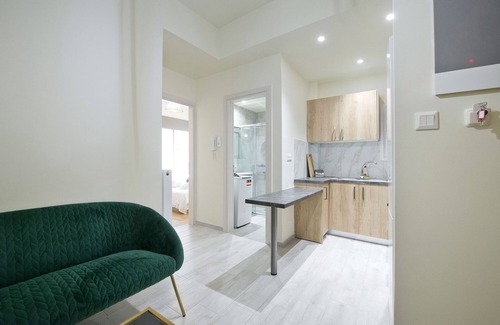 Koukaki Apartment | Koukaki Gem Cozy 1BR Renovated Apt near Center