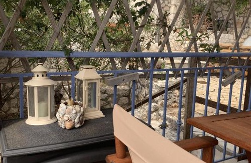 Mousata House | La Vista Mare