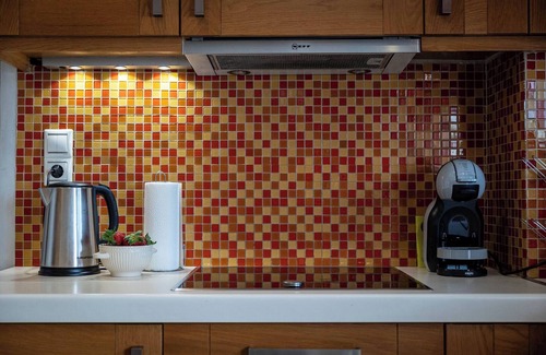 Piraeus Apartment | Lampsakou 1 in piraeus, a comfortable apartament with a view of the city