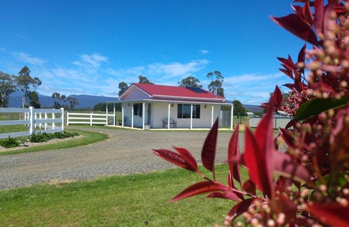 Hagley House | Little Sunnyside Accommodation