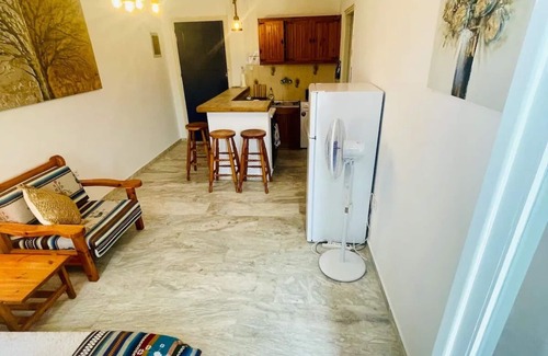 Posidonia Apartment | Love Limni No:3 in Peaceful Poseidonia