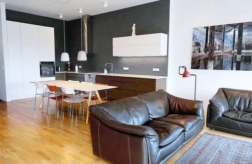 Vesturbær Apartment | Luxury apartment with a view of the harbour