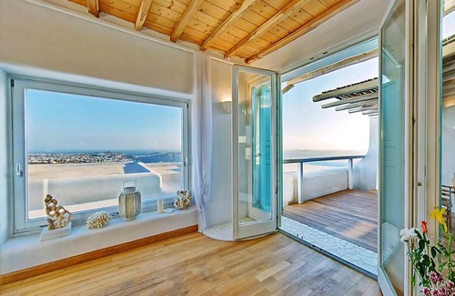 Fanari Villa | Luxury Mykonos Villa | Sunkissed Villa | Private Pool | Kastro
