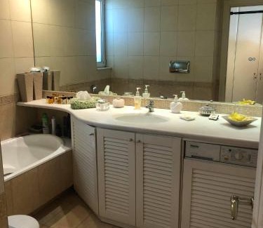 Kolonaki Apartment | Luxury Penthouse with Private Roof Swimming Pool