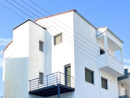 Kavala Apartment | Maisonette with Stunning Terrace & Private Garage - By Solstad