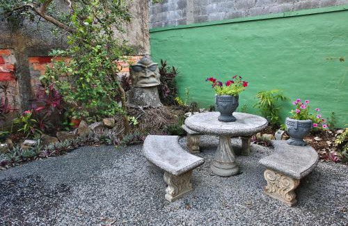 Grecia Hostel | Mangifera Hostel