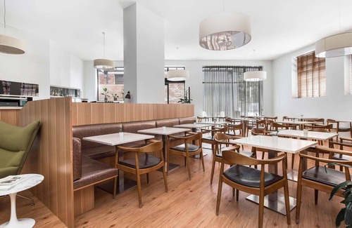 Sullivan's Cove Hotel | Mantra on Collins Hobart