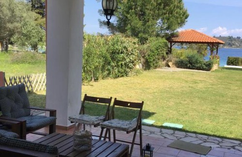 Sithonia House | Maria House