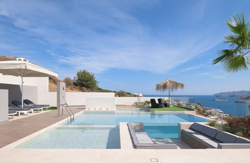 Bali Villa | Mayana Luxury Villa, an infinite blue experience