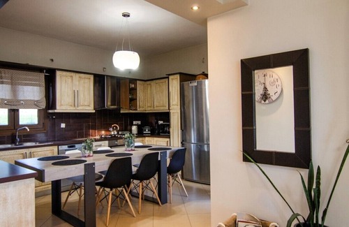 Ios House | MENTAS COUNTRY VILLA