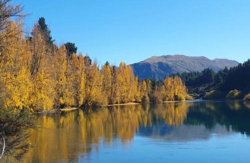 Albert Town House | Mount Views, Close To Wanaka Attractions -Love It!