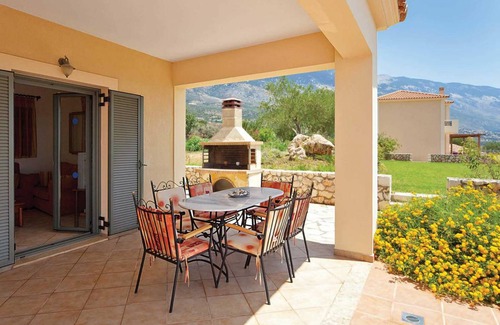 Karavados Villa | Mylos, Beautiful villa in Trapezaki w/