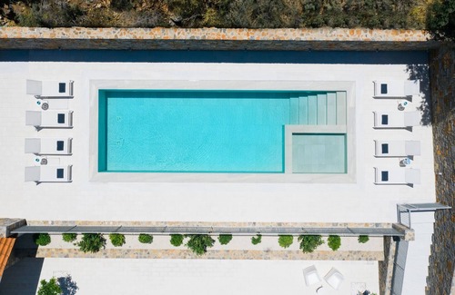Sissi Villa | New villa Tetragon 2021