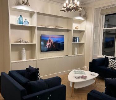 North Berwick Apartment | Next To The Beach - North Berwick