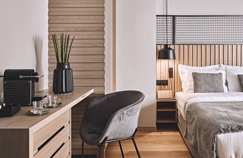 Glyfada Bed & Breakfast | Ocean - Deluxe Double Room in Glyfada