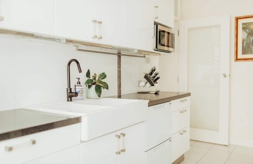 Devonport Apartment | ONE Luxury Apartment