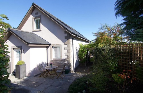 Gattonside House | Orchard cottage