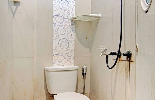 Tangerang Hotel | OYO 90268 Aliyah Syariah