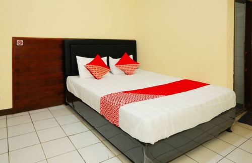 Karehkel Hotel | OYO 93136 Hotel Santo Djaya 2