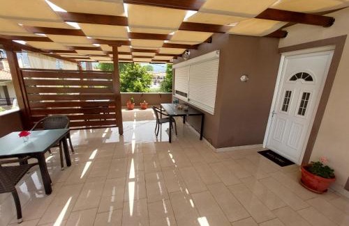 Golden Beach Apartment | PAVLOS ROOMS
