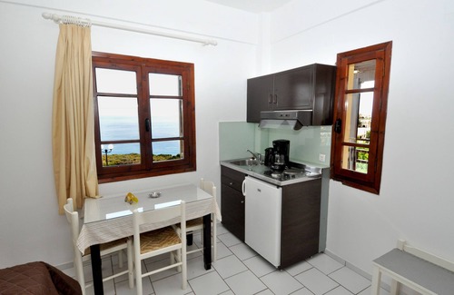 Agia Pelagia House | Pennystella Apartments