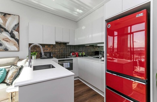 Auckland Central Business District Apartment | Penthouse Crown Jewel