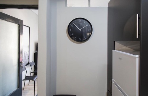 Athens City Centre Apartment | Petite